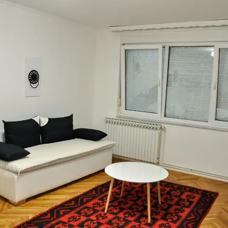 Lejlighed Zvekir - Old Town *