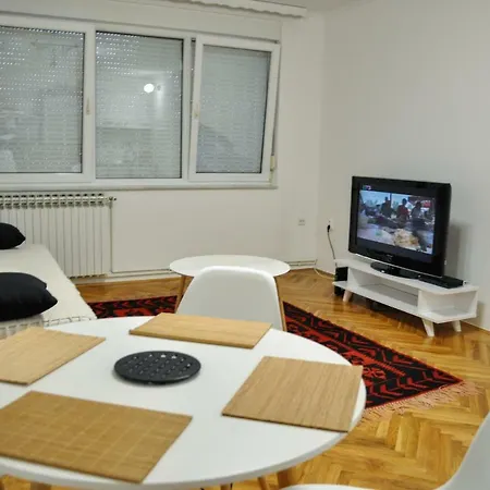 Appartement Zvekir - Old Town
